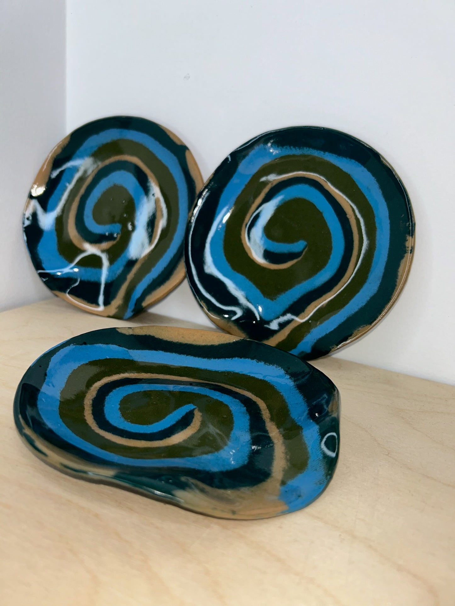 Nerikomi Porcelain Spoon Rest - Spiral